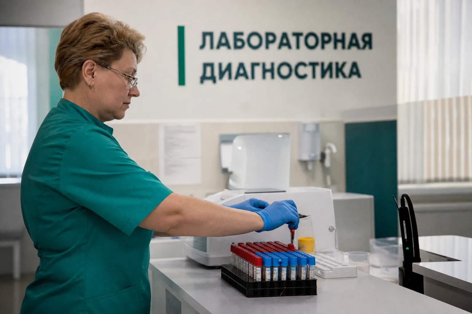 Какие показатели крови нужно проверять ежегодно для контроля здоровья